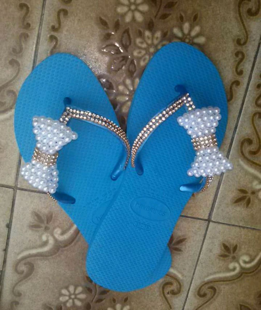 sandália decorada