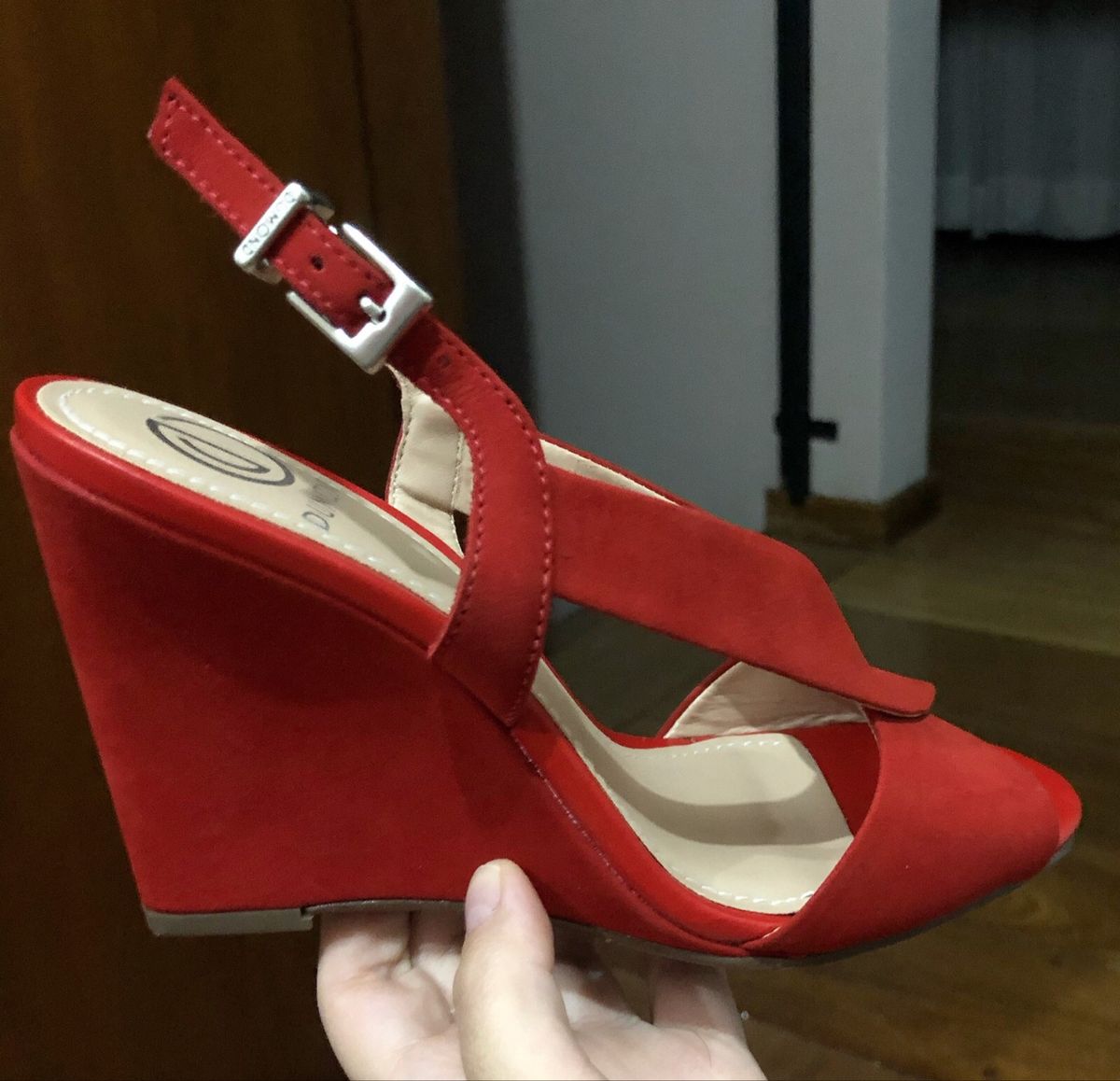 sandalia dumond vermelha