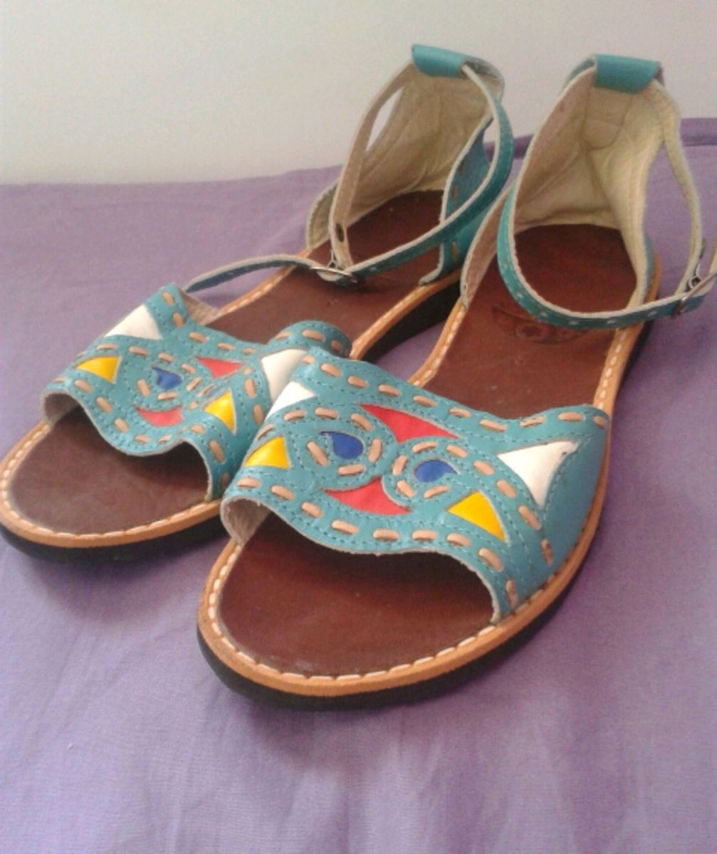 sandalias de couro maria bonita