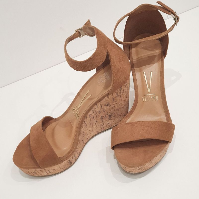 Sandália Feminina Plataforma Anabela Camurça Marrom Claro