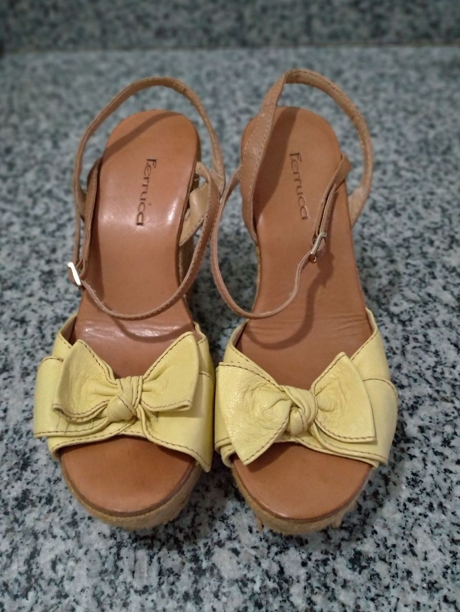 sandalia ferrucci 2019