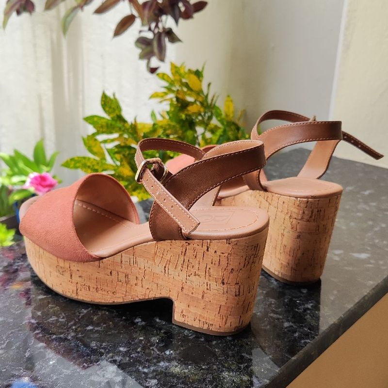 Sandália feminina flatform sales bebecê