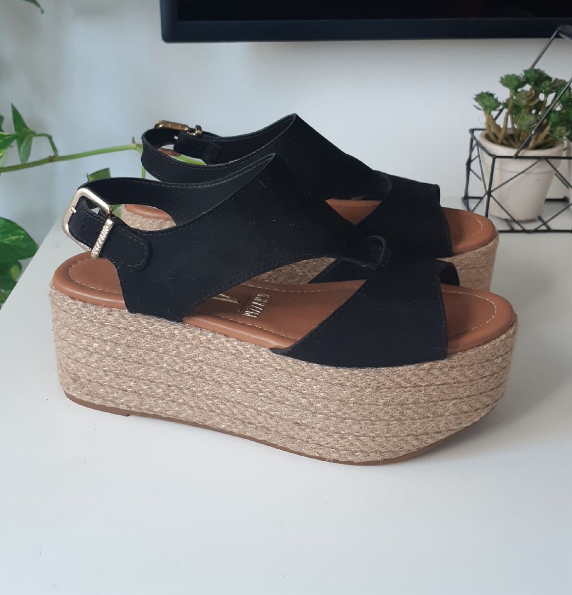 sandálias flatform vizzano