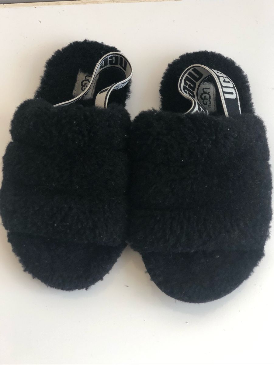 ugg sandalia