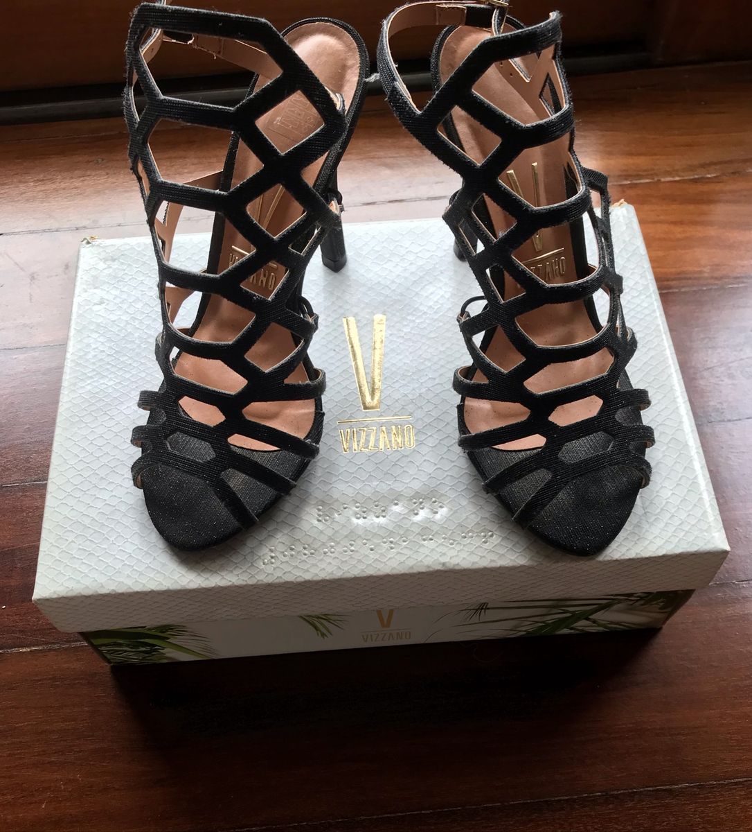 Sandália gladiadora hot sale vizzano