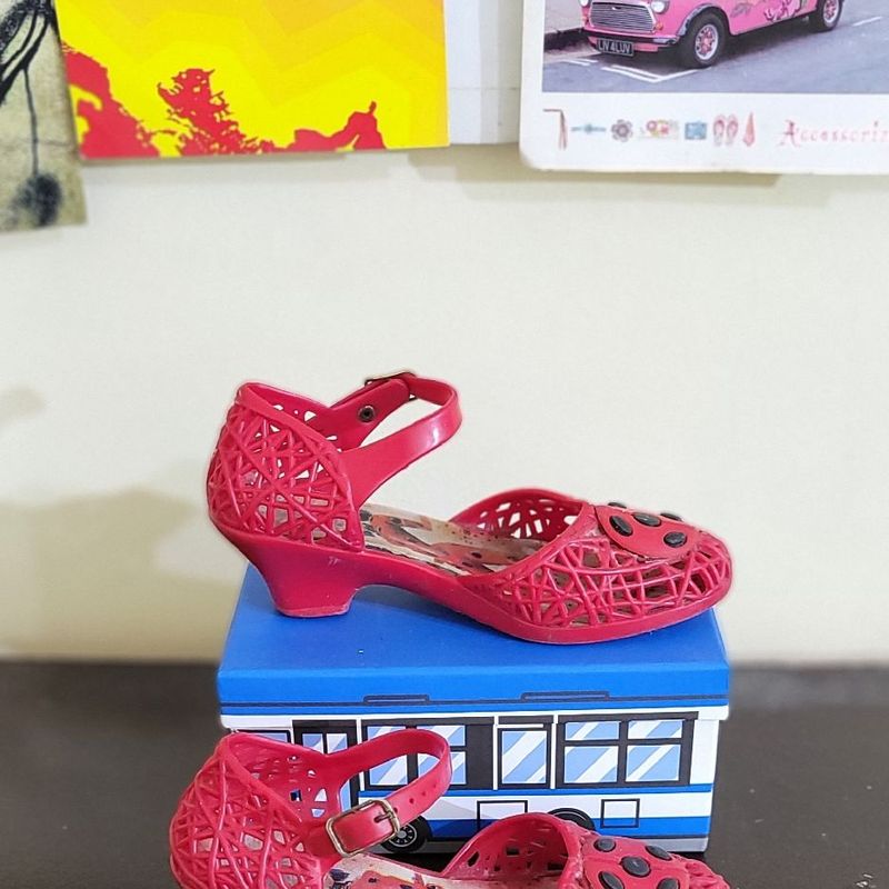 Sandália Infantil Lady Bug Calçado Infantil para Meninas Lady