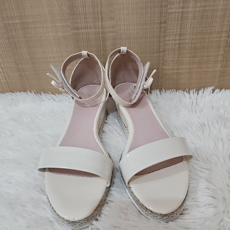 Sandália Infantil Salto Anabela Tamanho 34 Marca Mundial Calçados