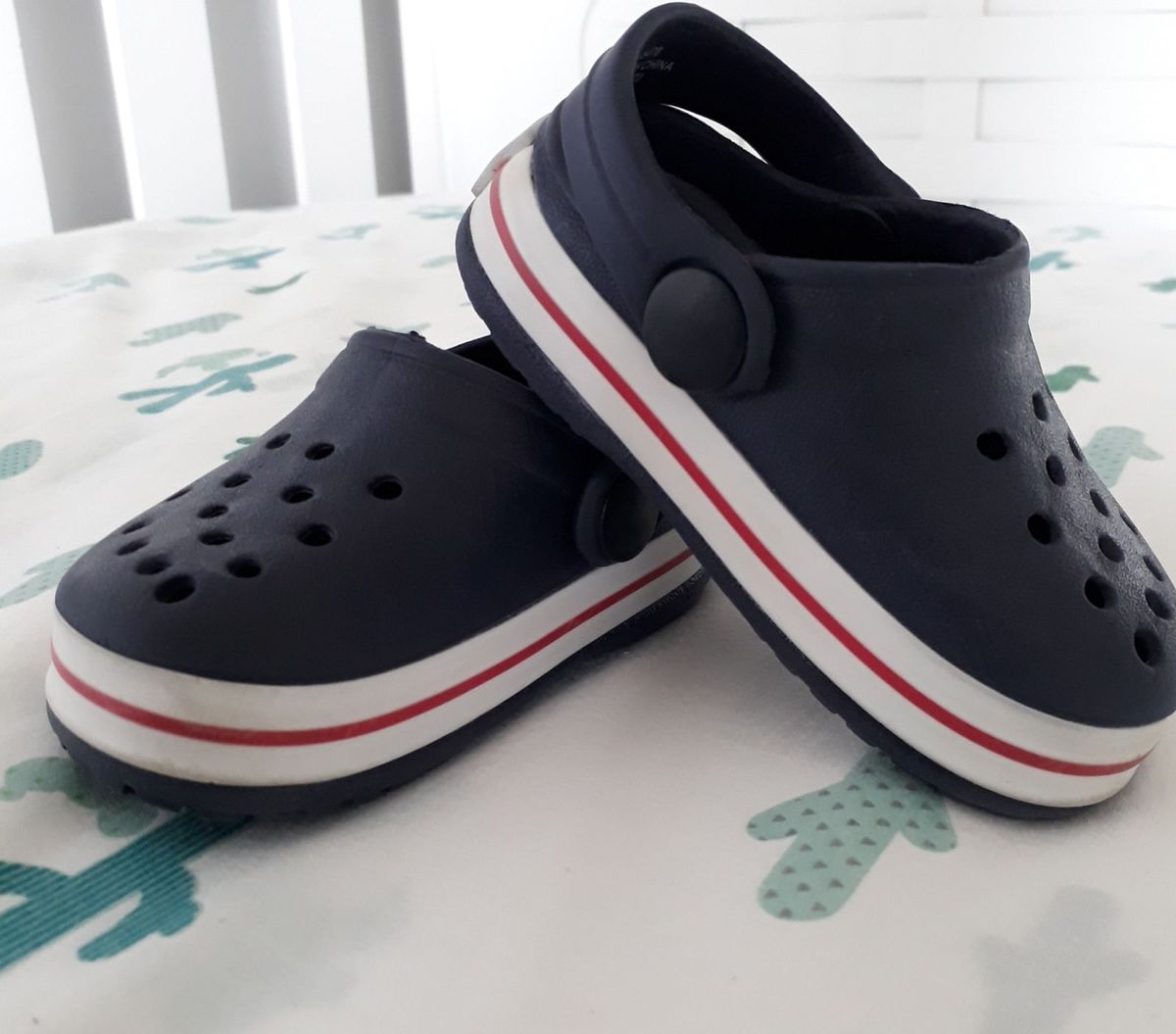 Sandalia Tipo Crocs Online