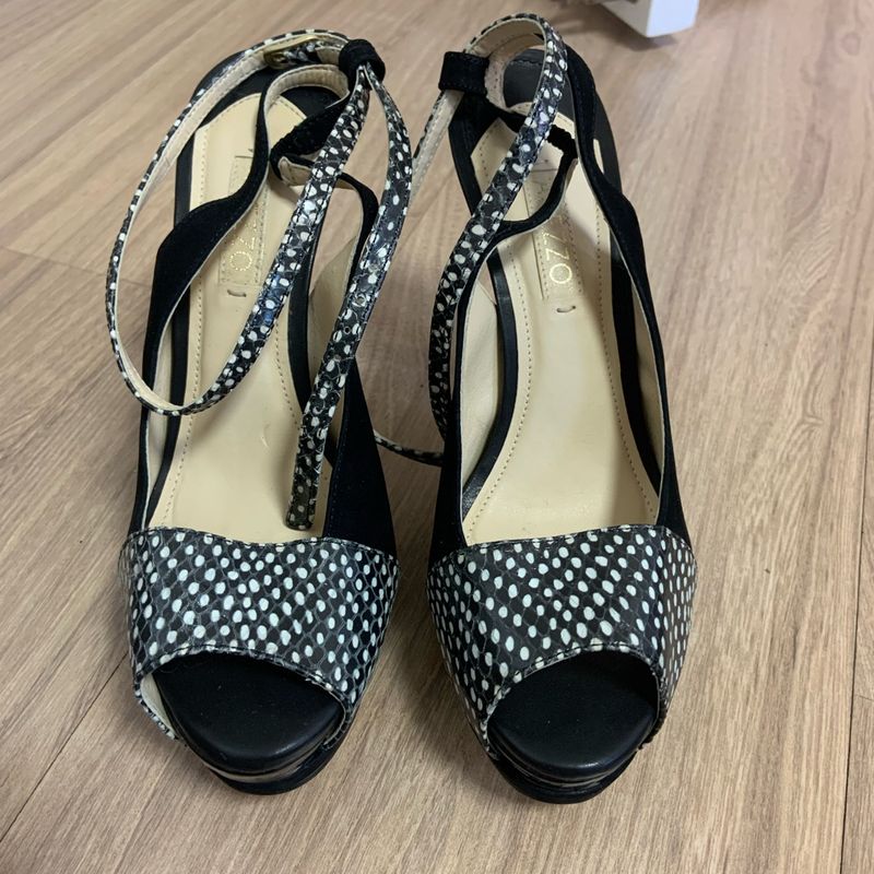 Sand lia Meia Pata Arezzo Preta e Branca Sand lia Feminina