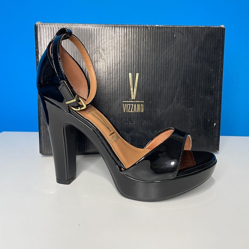Salto Meia SandÃ¡lia Vizzano Salto Grosso Verniz Sandália Meia