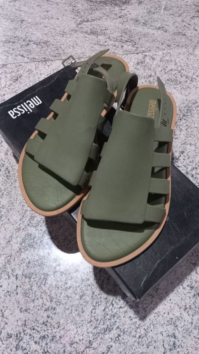 Sandalia melissa best sale verde militar