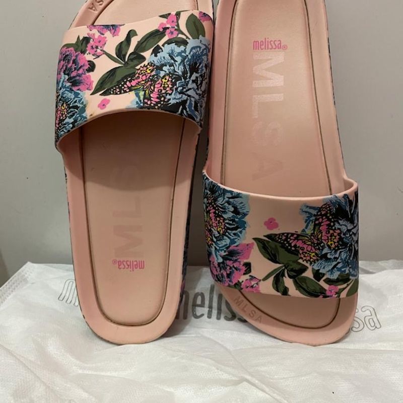 Melissa beach best sale slide floral