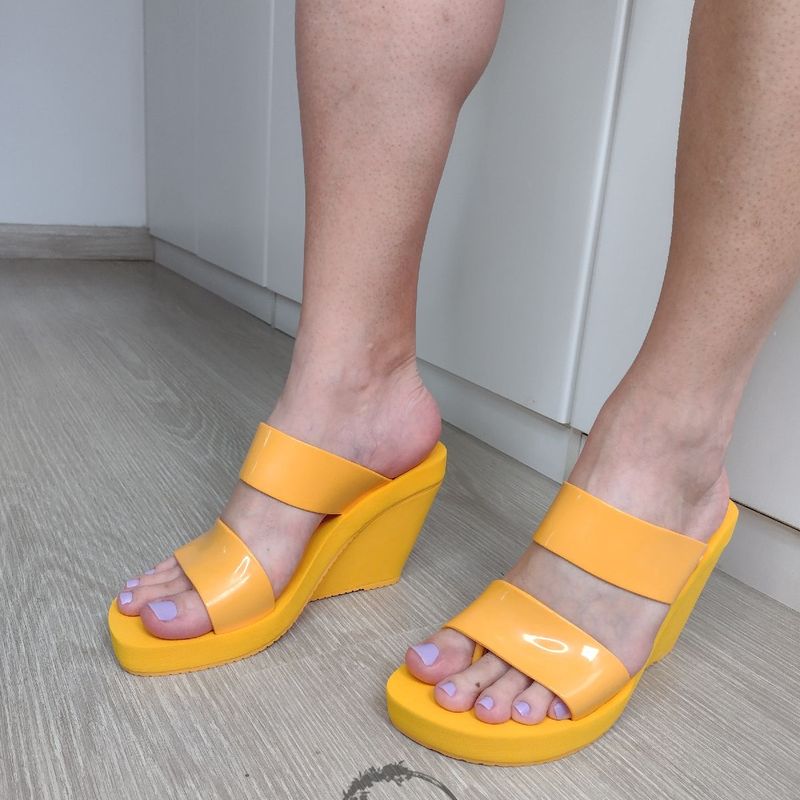 Sandália Melissa Summer High Amarela Salto Alto Anabela Meia Pata - Main Image