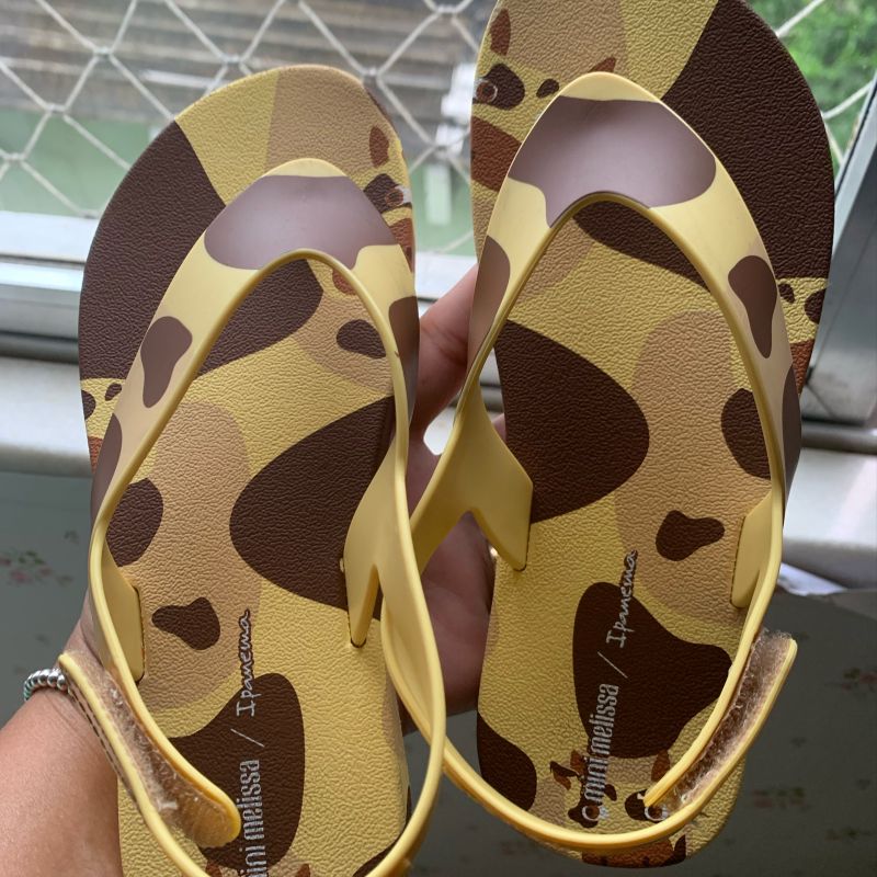 Mini melissa best sale ipanema flip flop