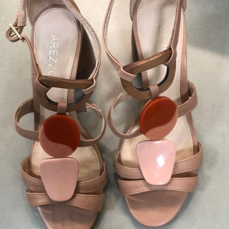 Sandália Nude com Pedras Arezzo Numero 34 Sandália Feminina