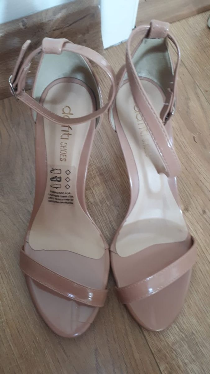 sandalia nude dafiti
