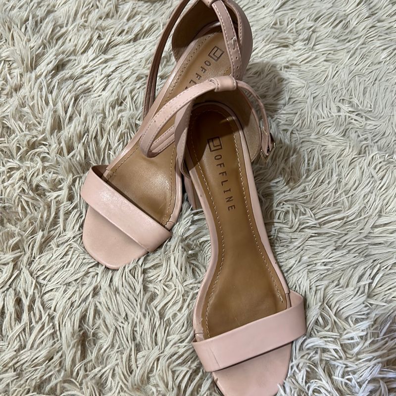 Rasteira DAFITI SHOES Com Pedras Nude - Compre Agora