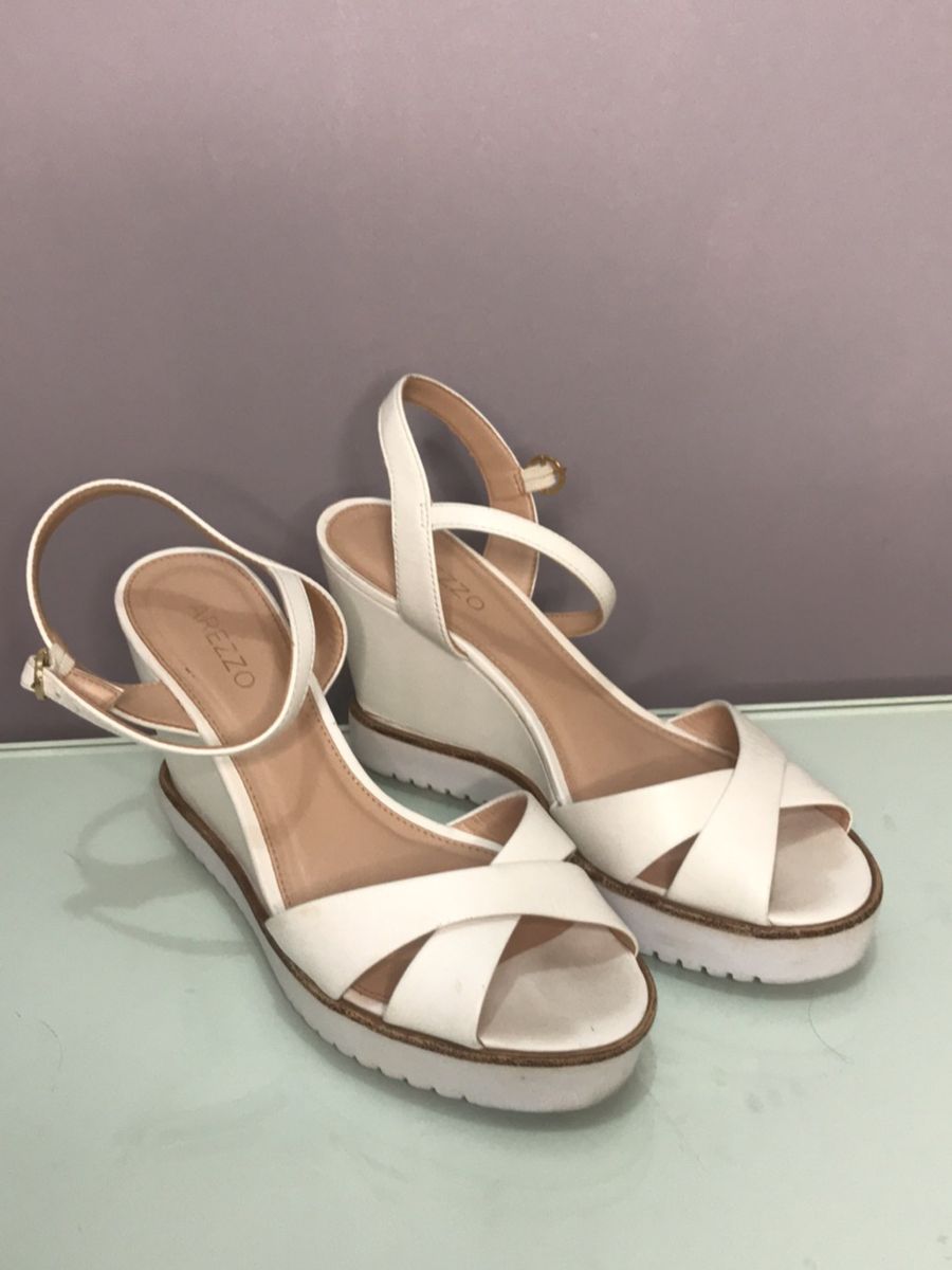 sandalia off white arezzo