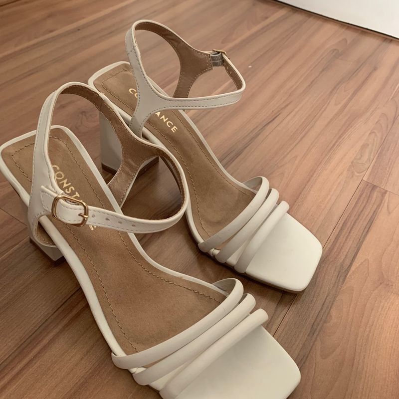 Sandália Off White Constance 36 Sandália Feminina Constance