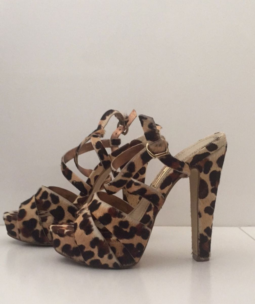 sandalia onça santa lolla