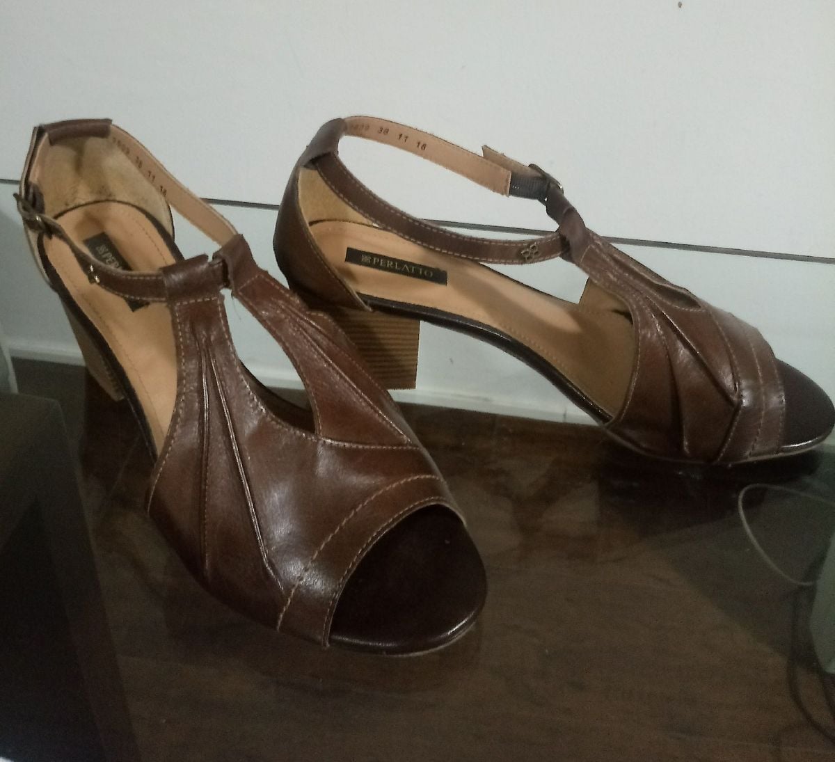 sandália perlatto