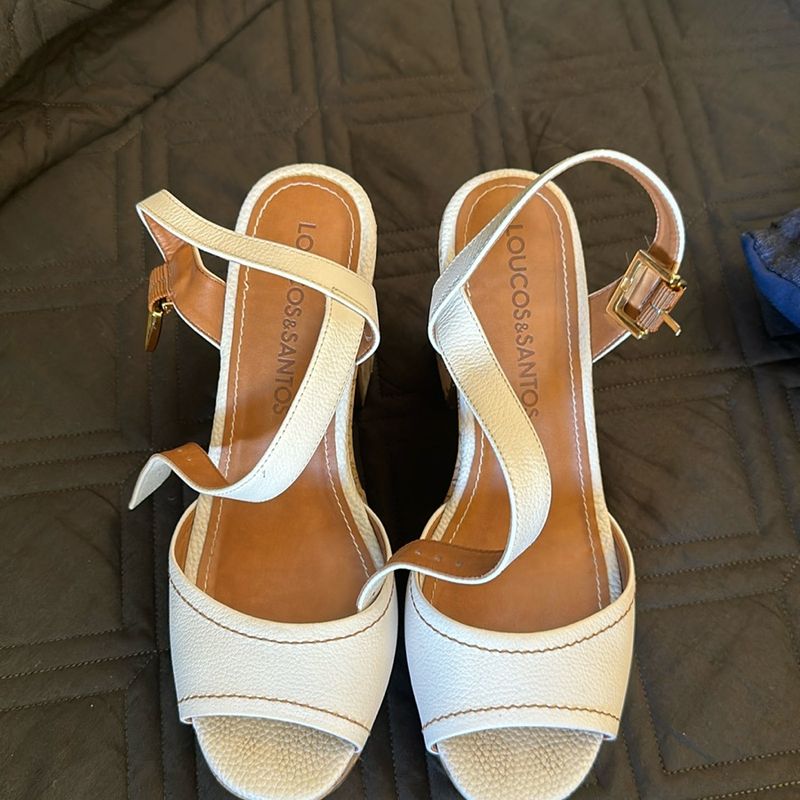 Sandália Feminina Sandalia Branca Loucos E Santos Sandália Loucos