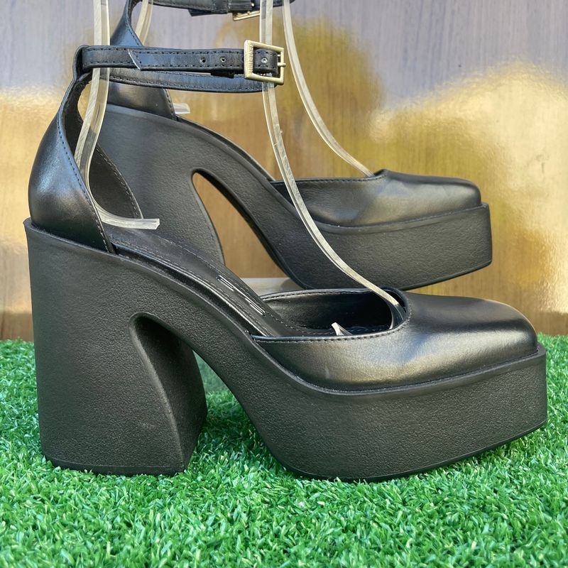 Sandália Plataforma Meia Pata Santa Lolla 35 Sapato Feminino Santa Lolla  Nunca Usado 91392867 enjoei