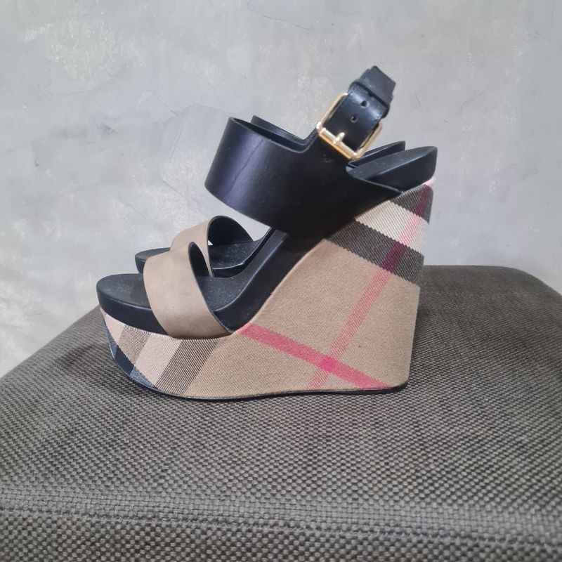 Sandália Plataforma Original Burberry | Burberry Usado 94241423