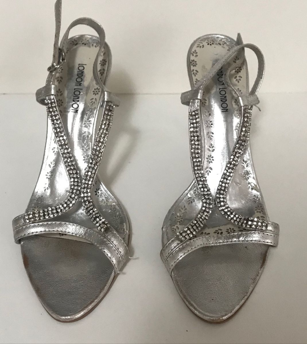 sandalias com pedrarias para festa