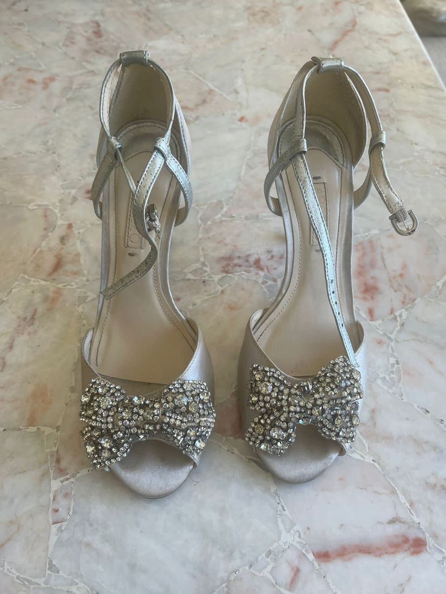 Sandalias prata festa hot sale casamento