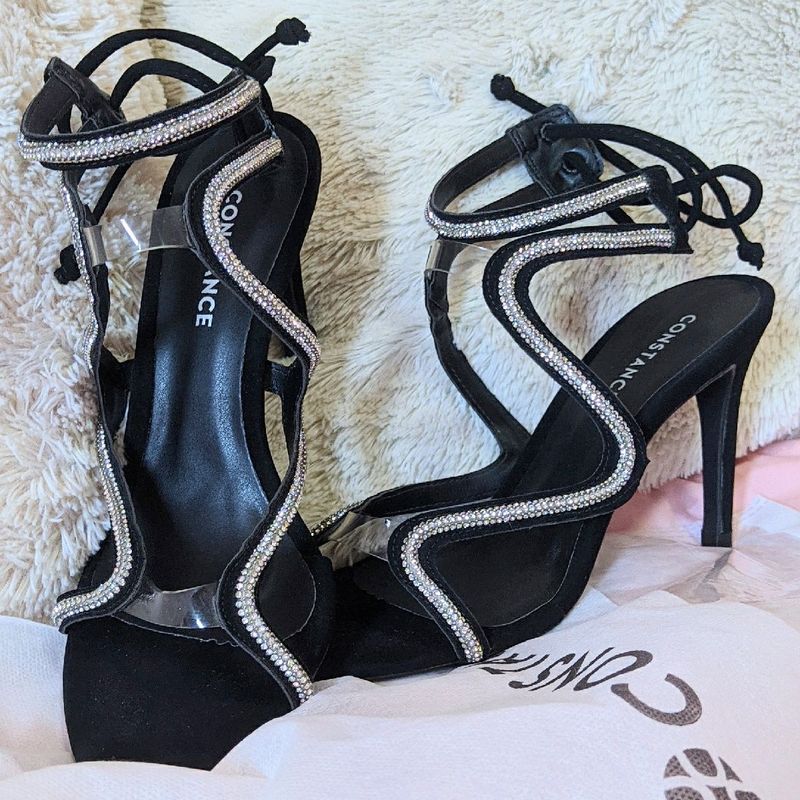 Sandália Preta Salto Fino com Strass Sandália Feminina Constance Nunca  Usado 83915387 enjoei
