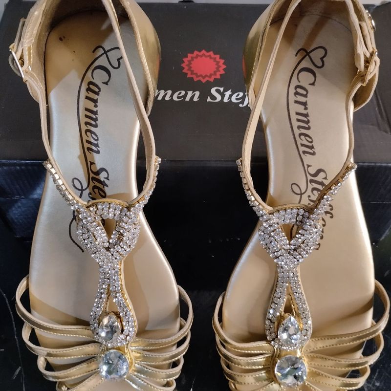 Sandália rasteira best sale carmen steffens