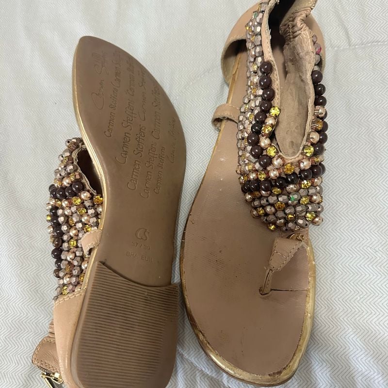 Rasteirinha Sandalia Com Pedraria Carmen Steffens Sandália