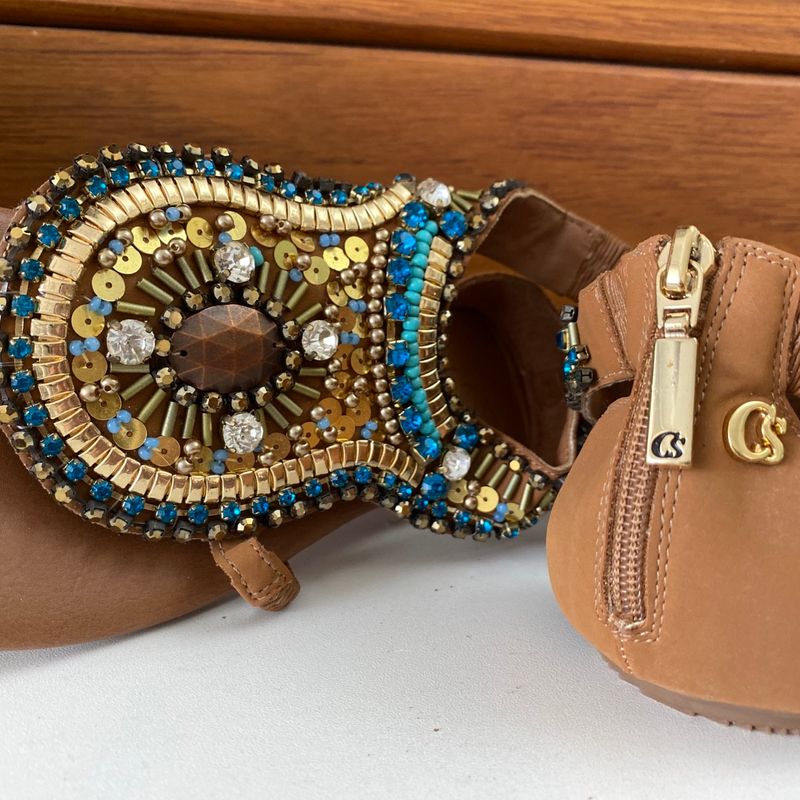 Sandália Rasteira Pedrarias Carmen Steffens Carmen Steffens