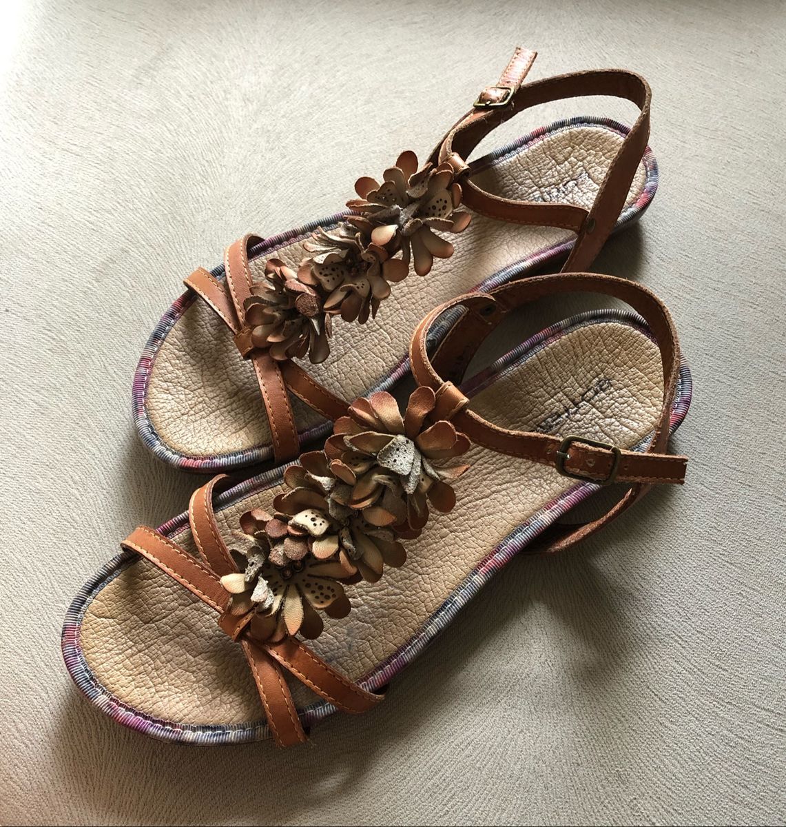 sandalias rasteiras confortaveis