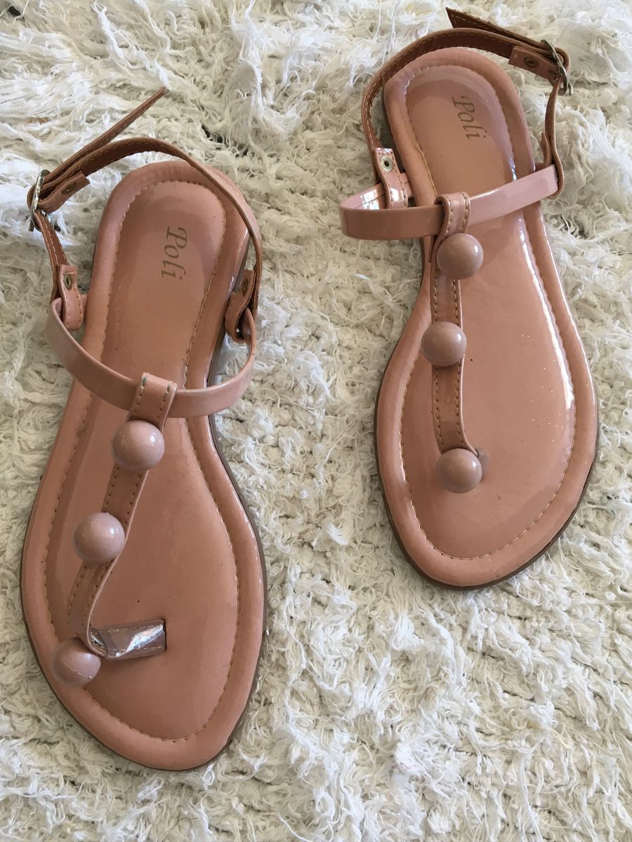 sandalia rasteira de bolinha