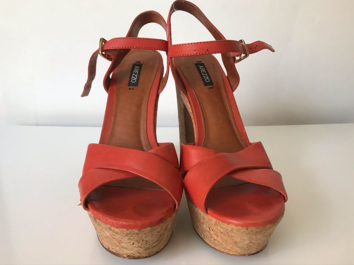 sandalia coral arezzo