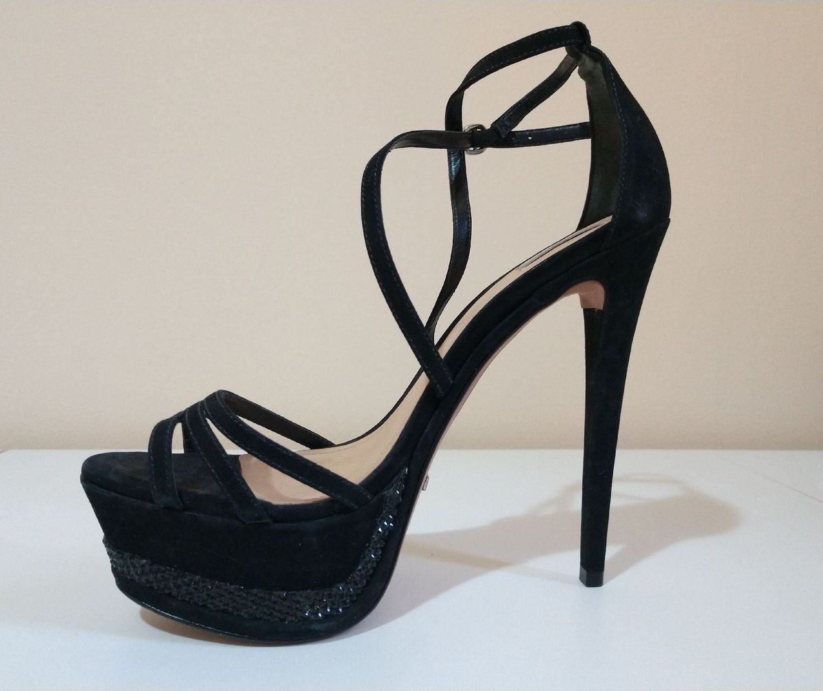 bota chelsea areia