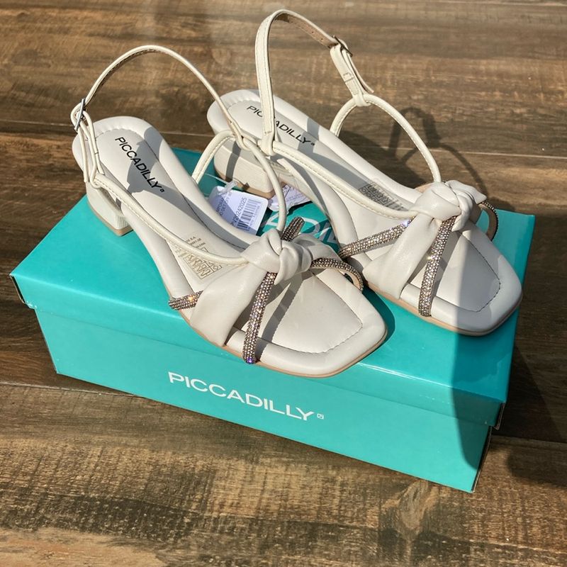 Sandália Branca Salto Baixo Piccadilly Nunca Usado 105207513