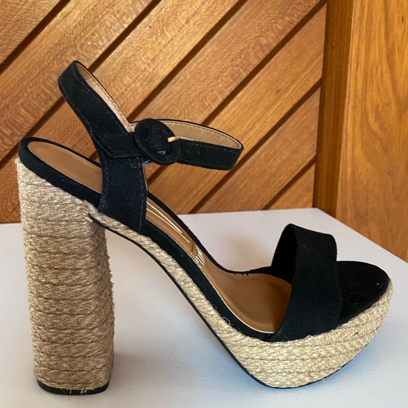 Sandalia espadrille best sale vizzano preta