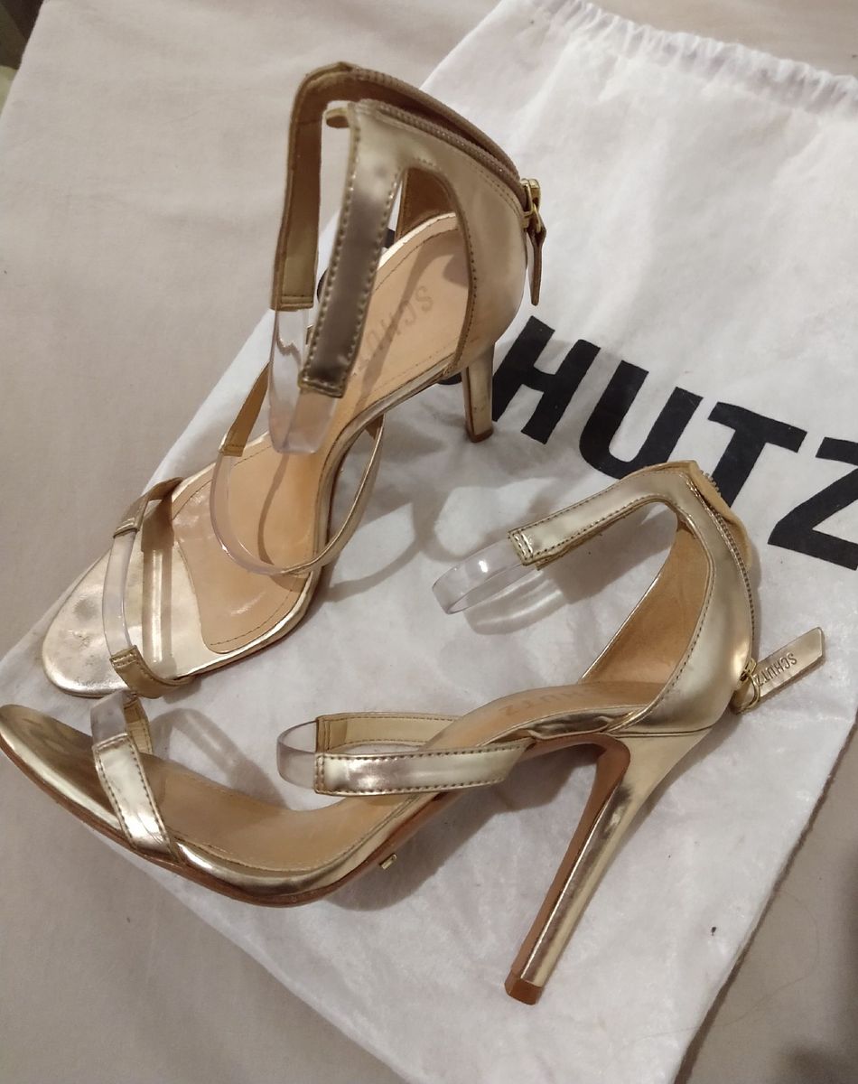 sandalia schutz salto fino