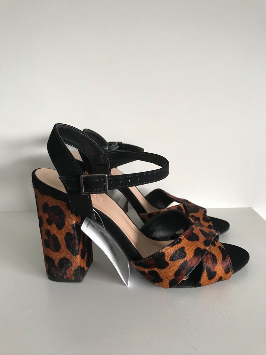 sandalia tratorada riachuelo