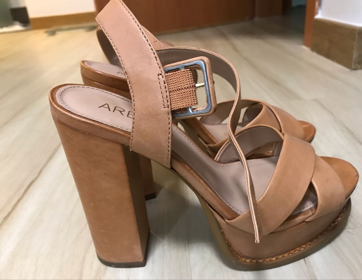 sandalias arezzo