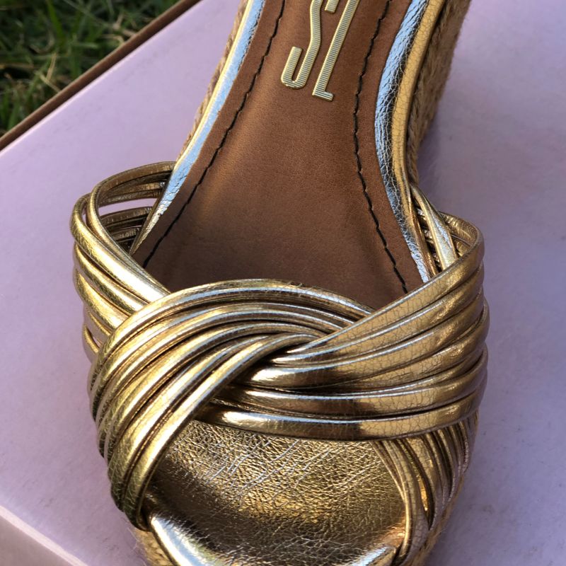 Sandália Santa Lola Dourada e Corda 37 Sandália Feminina Santa