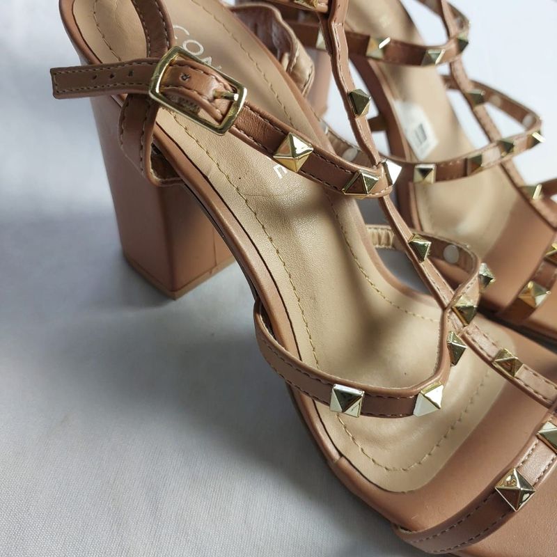 Sandália Spike Constance Sandália Feminina Constance Usado 95491766  enjoei