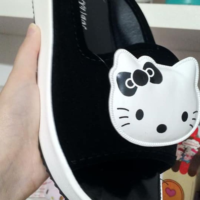 Sandália Tamanco Hello Kitty | Nunca Usado 102922490 | enjoei