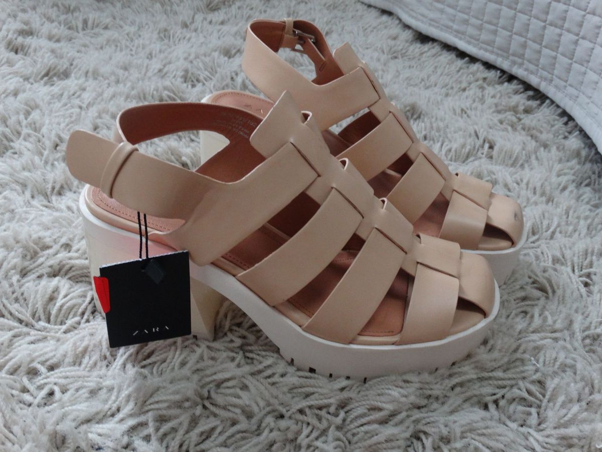 sandalia zara