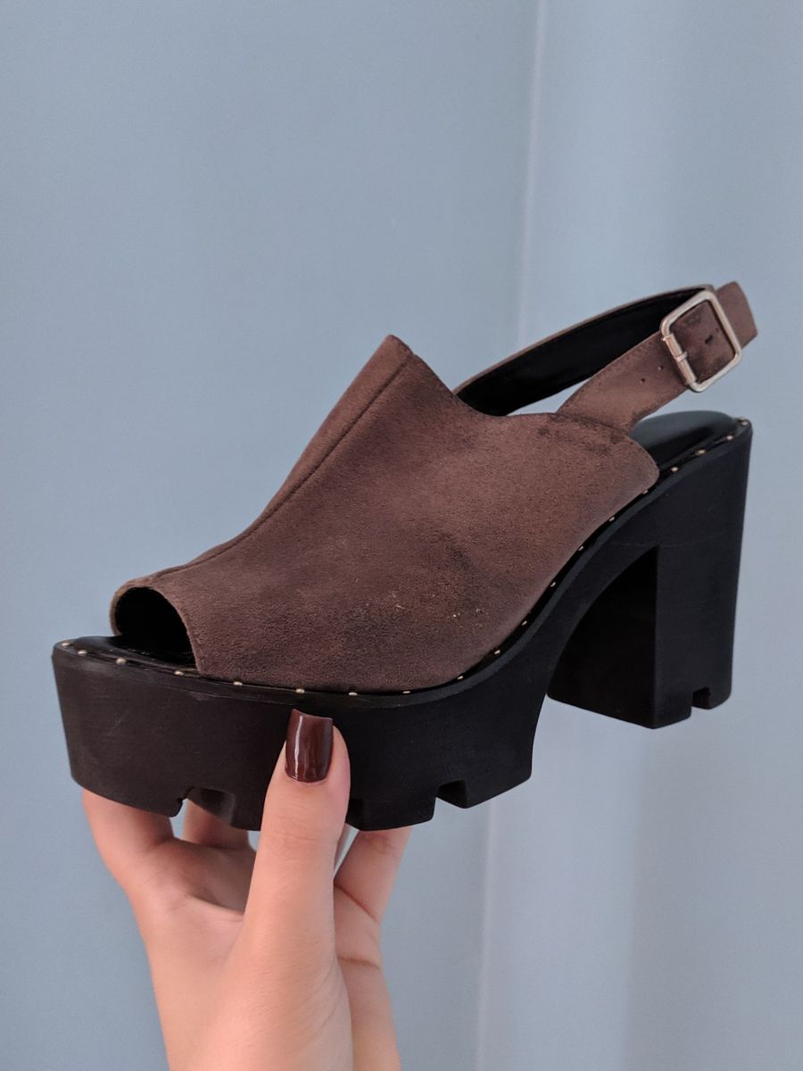 sandalia tratorada sonho dos pés