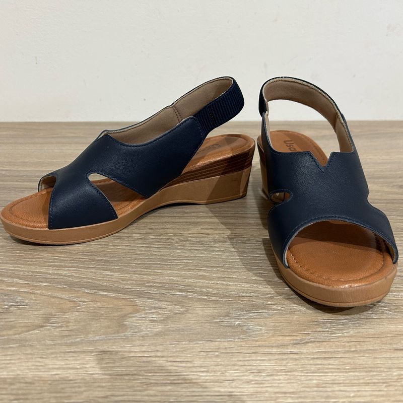Sandália Usaflex Azul Marinho Número 36 Salto Médio Usaflex