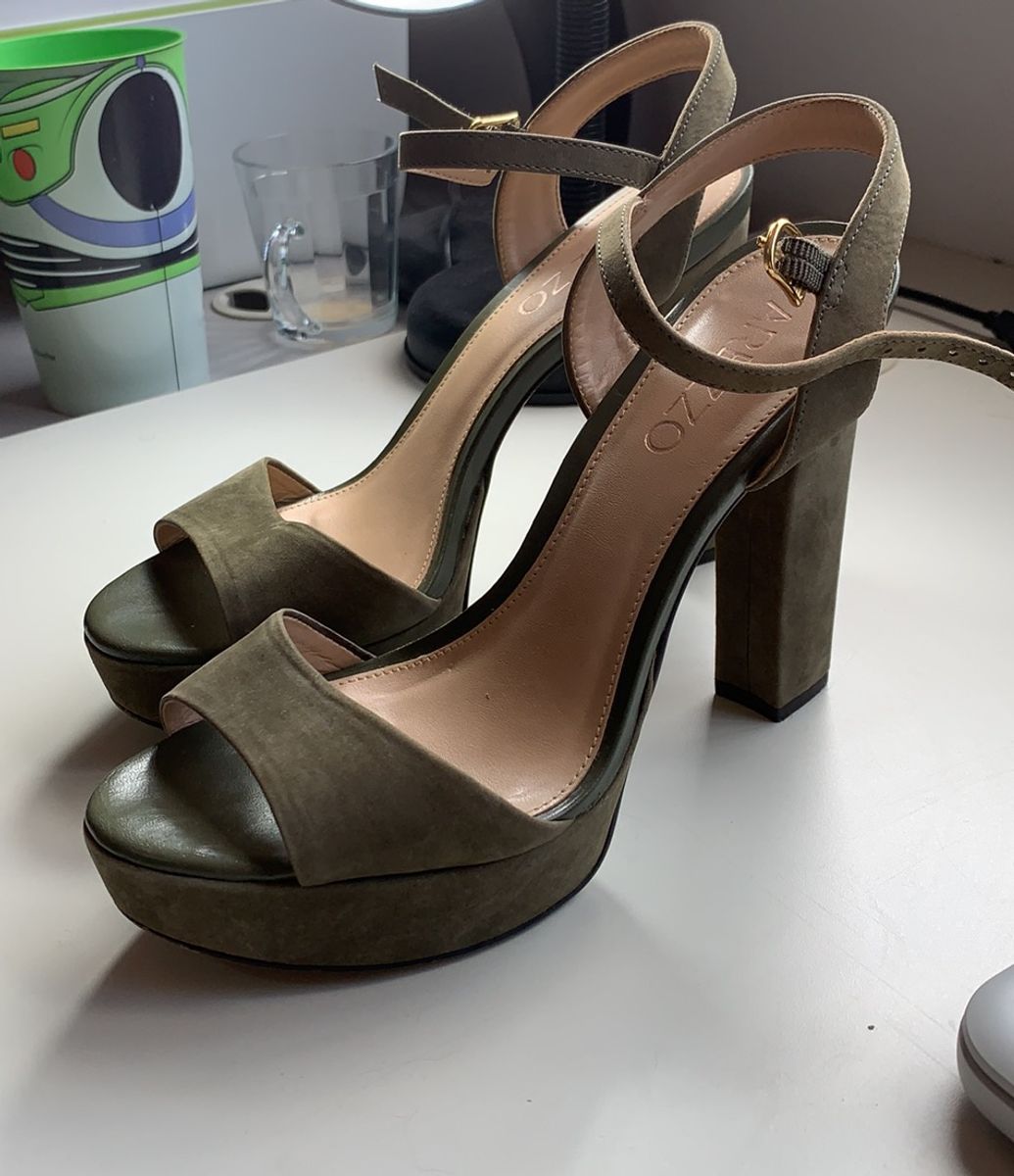 sandalia verde militar arezzo